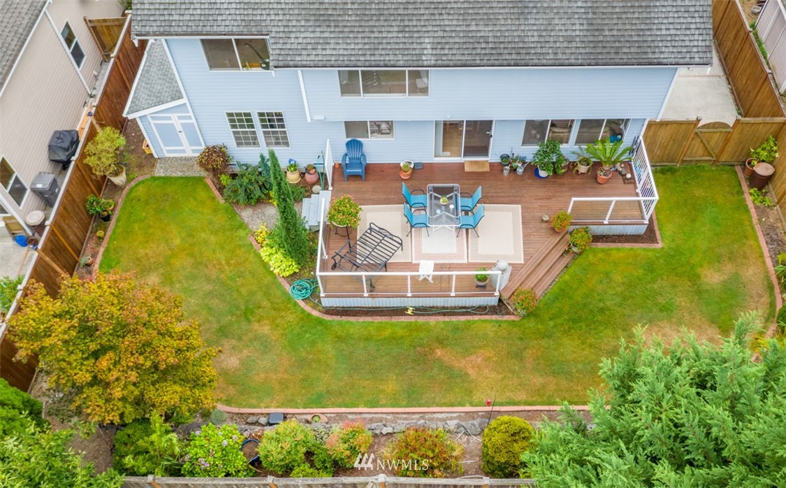 15720 Southeast 184th Street Renton, WA 98058 - Photo 6 of 30 a view of a swimming pool with sitting area