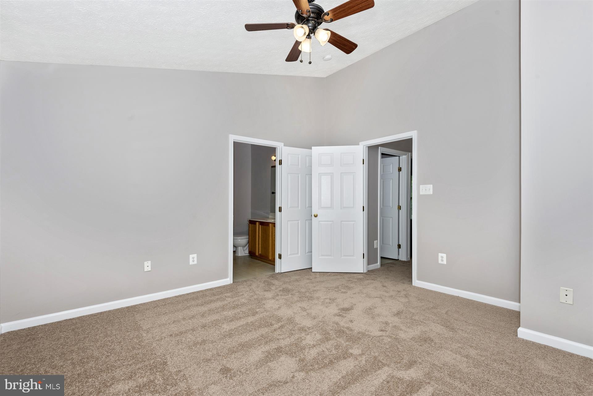 26053 Ridge Manor Drive Damascus, MD 20872 - Photo 13 of 24 Bedroom (Master)