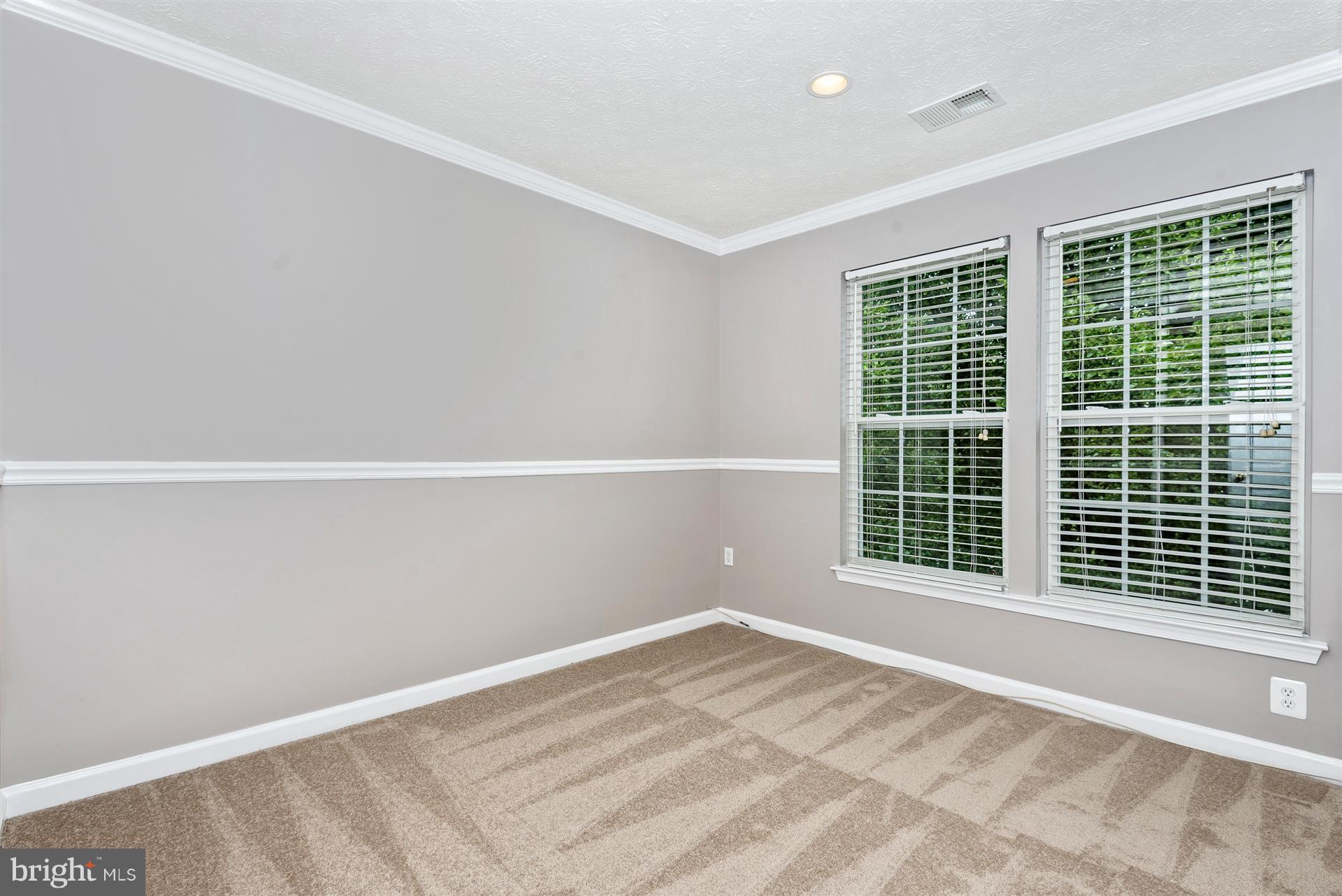 26053 Ridge Manor Drive Damascus, MD 20872 - Photo 19 of 24 Bedroom