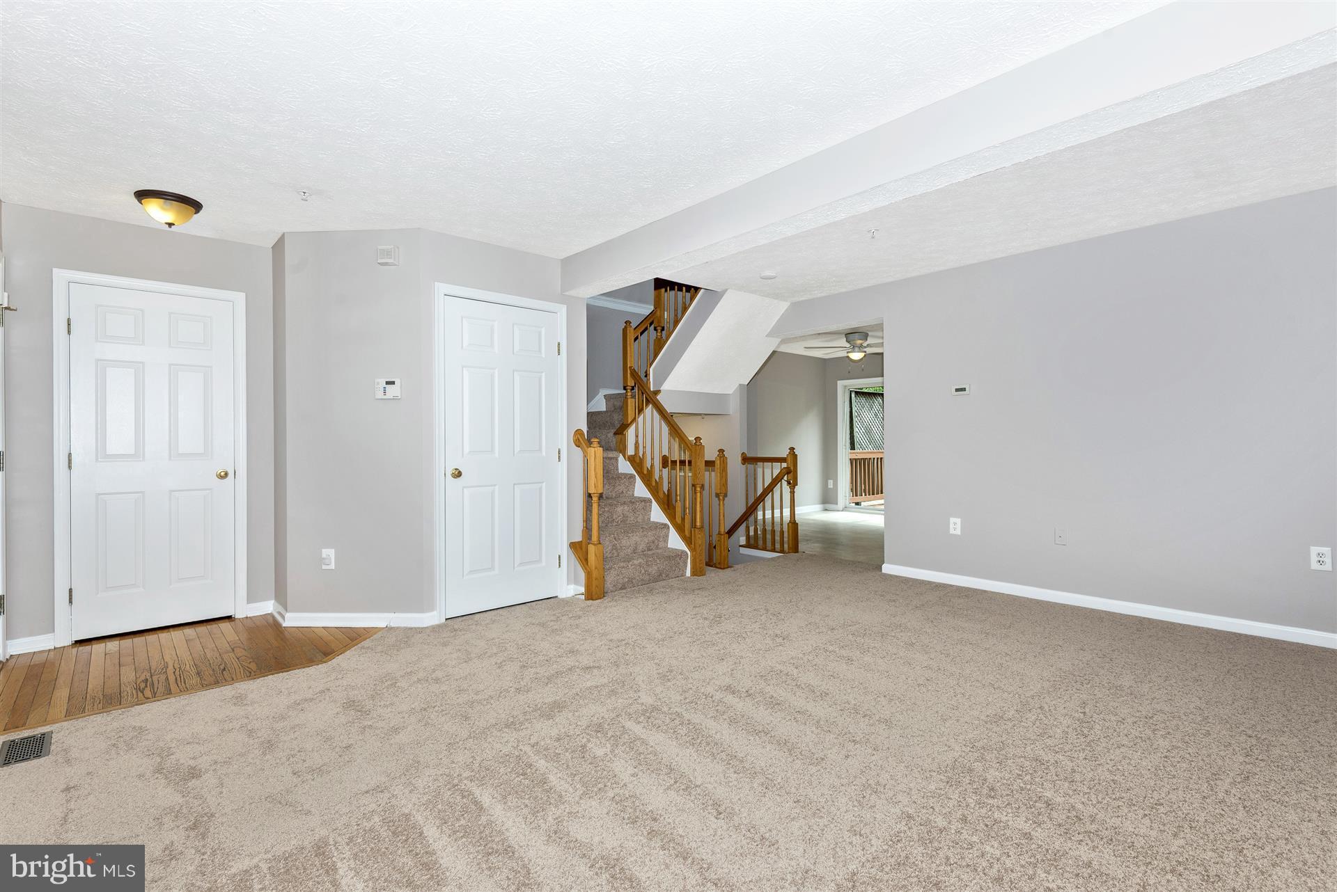 26053 Ridge Manor Drive Damascus, MD 20872 - Photo 6 of 24 Family Room