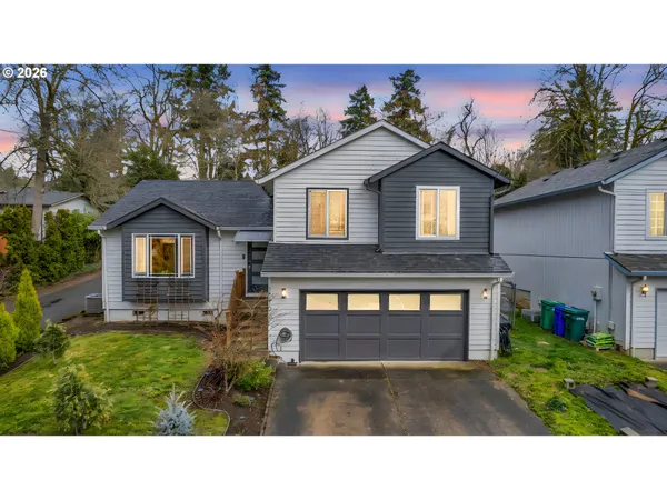 $524,000 | 16610 Southeast Harold Avenue, Milwaukie, OR 97267