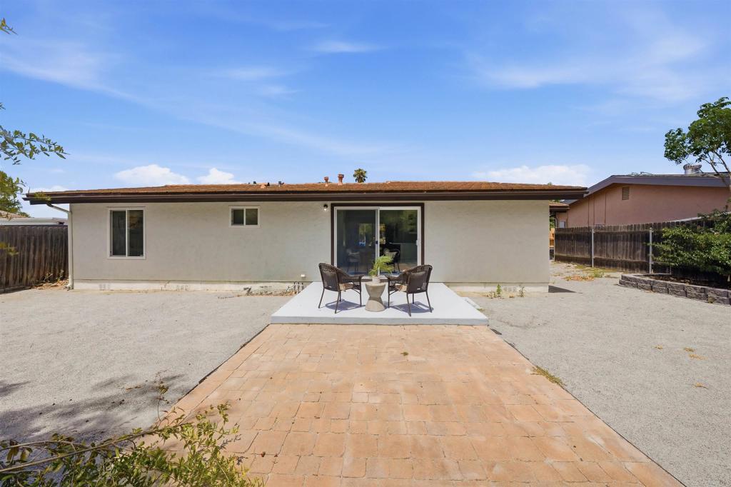 13641 Carriage Road Poway, CA 92064 - Photo 30 of 38
