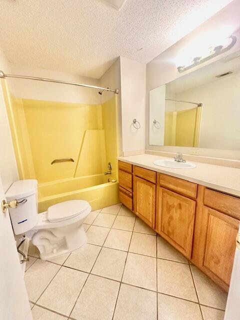 265 Harding Road Niceville, FL 32578 - Photo 17 of 21 Hall full bathroom