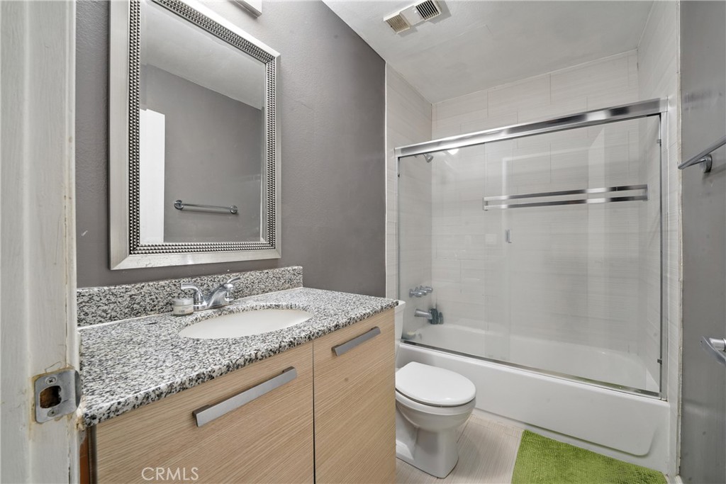 6250 Fulton Avenue, Unit 104 Van Nuys, CA 91401 - Photo 11 of 19