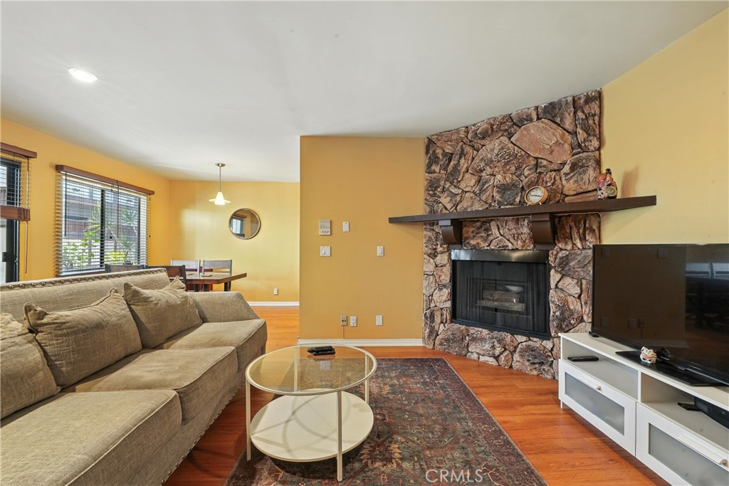 6250 Fulton Avenue, Unit 104 Van Nuys, CA 91401 - Photo 4 of 19