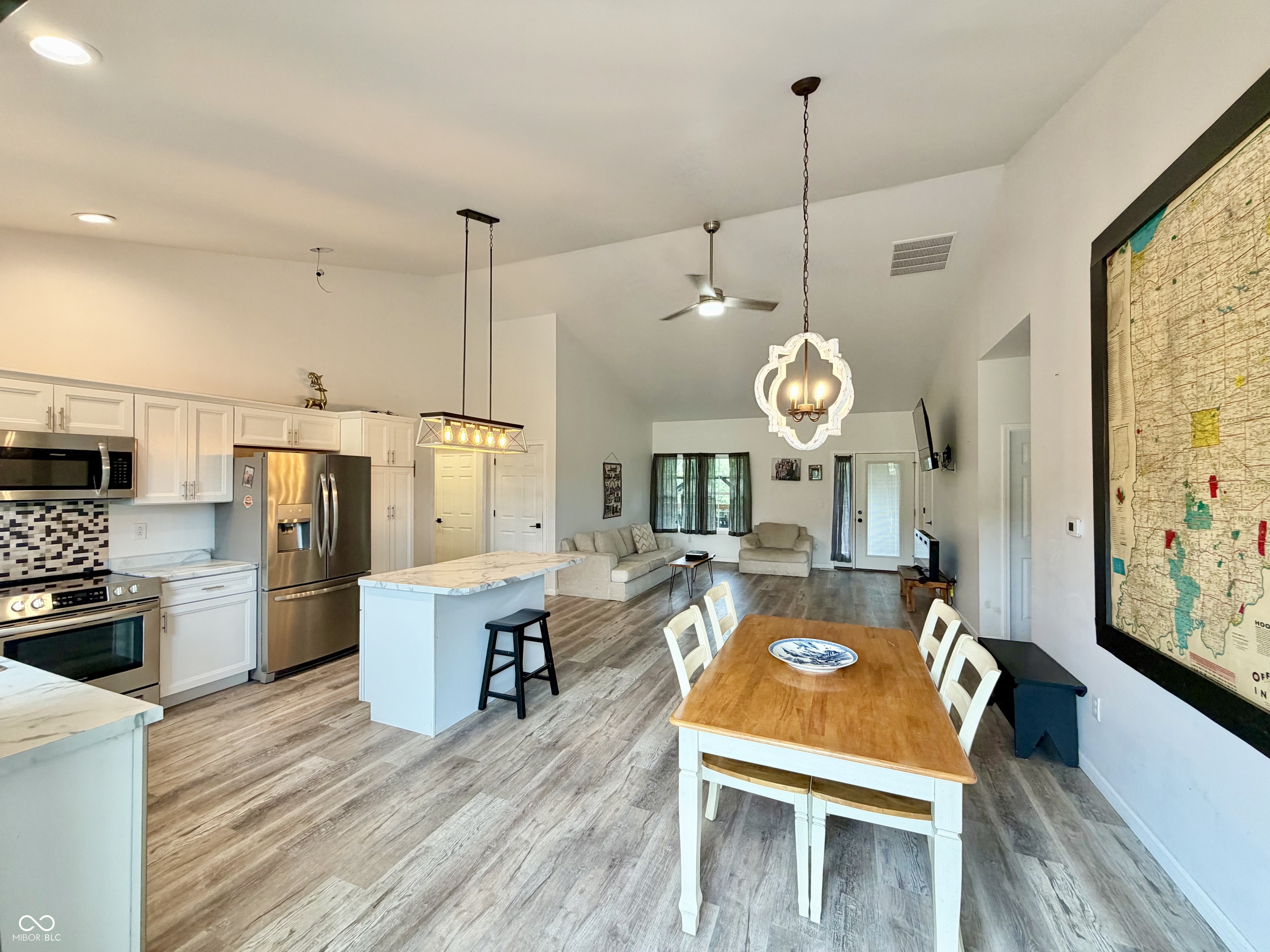 263 South River Road Covington, IN 47932 - Photo 8 of 28