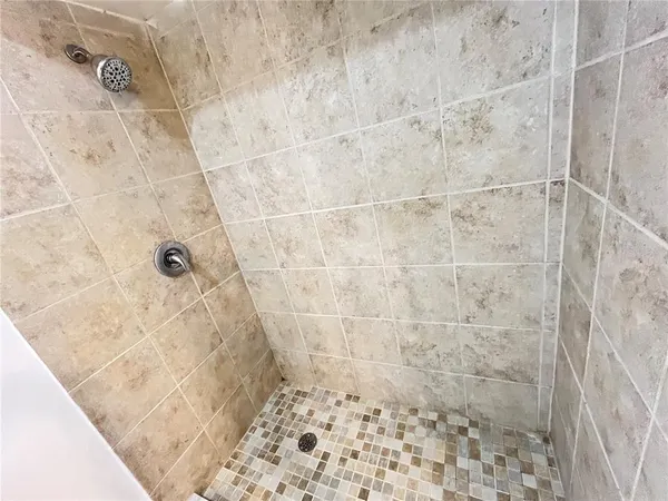 $3,950 | Undisclosed Address, Longwood, FL 32779