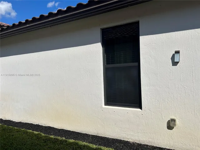 $337,000 | 5518 Useppa Drive, Immokalee, FL 34142