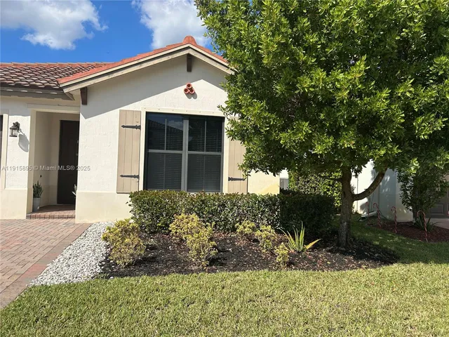 $337,000 | 5518 Useppa Drive, Immokalee, FL 34142