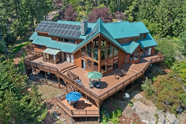 $1,995,000 | 6 VÃa Rocciosa, Friday Harbor, WA 98250