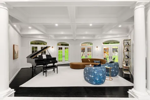 $2,750,000 | 952 Lafayette Road, Bryn Mawr, PA 19010