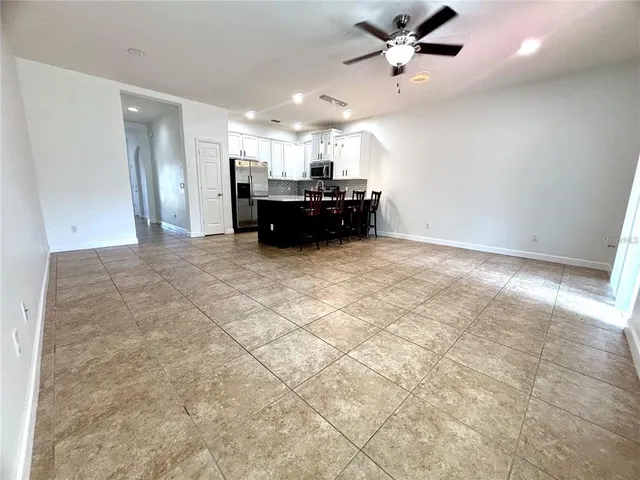 $2,300 | 1041 Honey Blossom Drive, Orlando, FL 32824