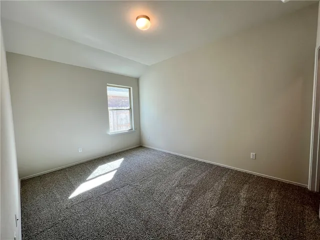 $1,999 | 129 Blue Oak Boulevard, San Marcos, TX 78666