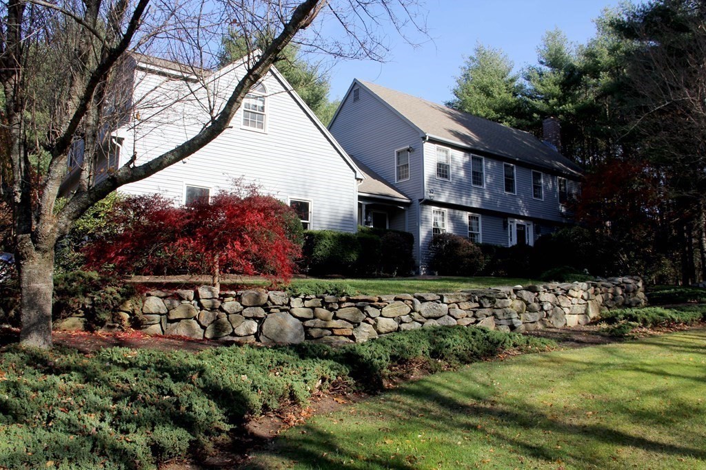 15 Fredrickson Road Norfolk, MA 02056 - Photo 4 of 41 Gallery Image 4