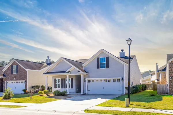 $340,000 | 133 Maywood Drive, Moncks Corner, SC 29461