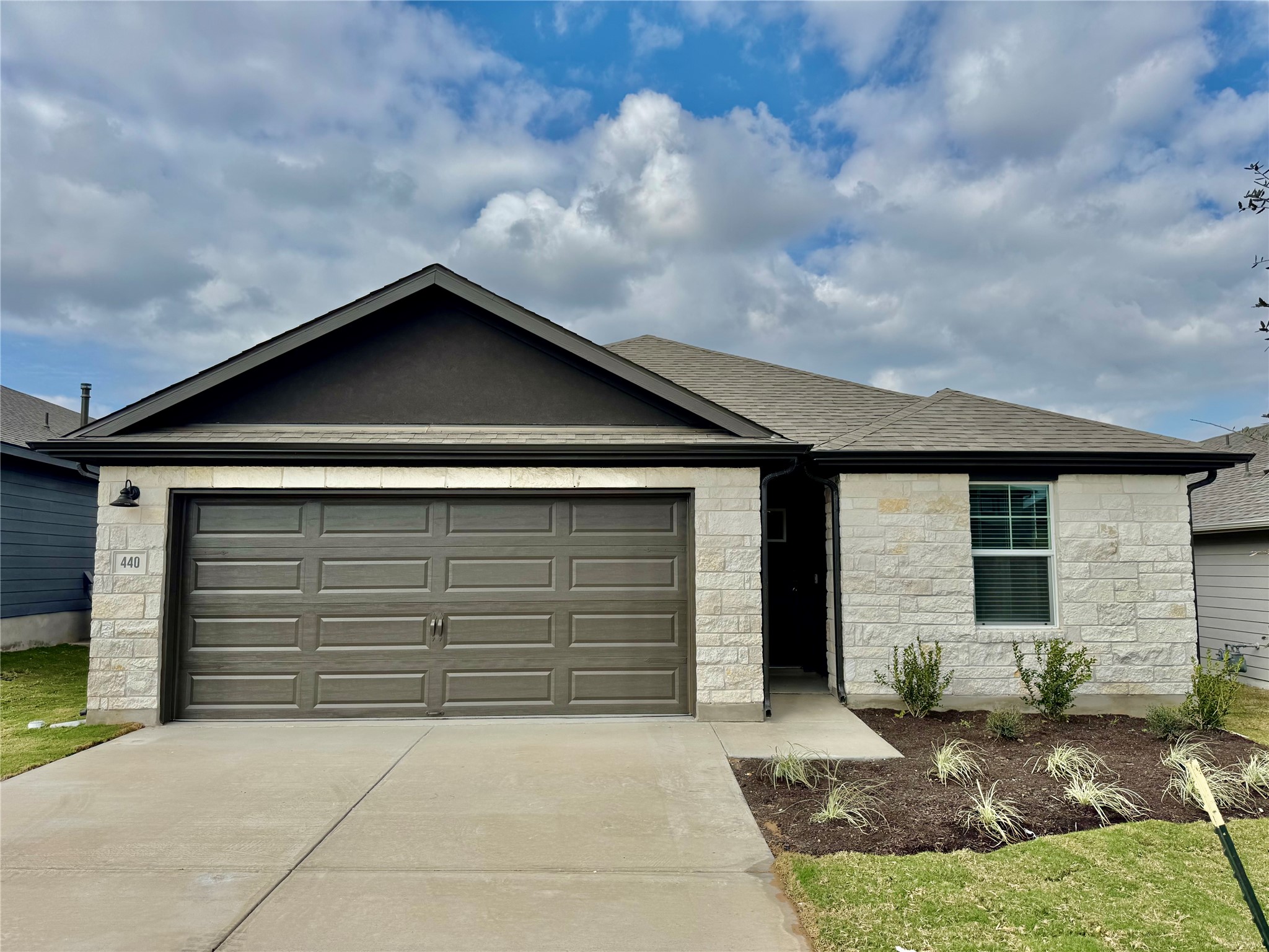440 El Capitan Loop Dripping Springs, TX 78620 - Photo 1 of 1 Gallery Image 1