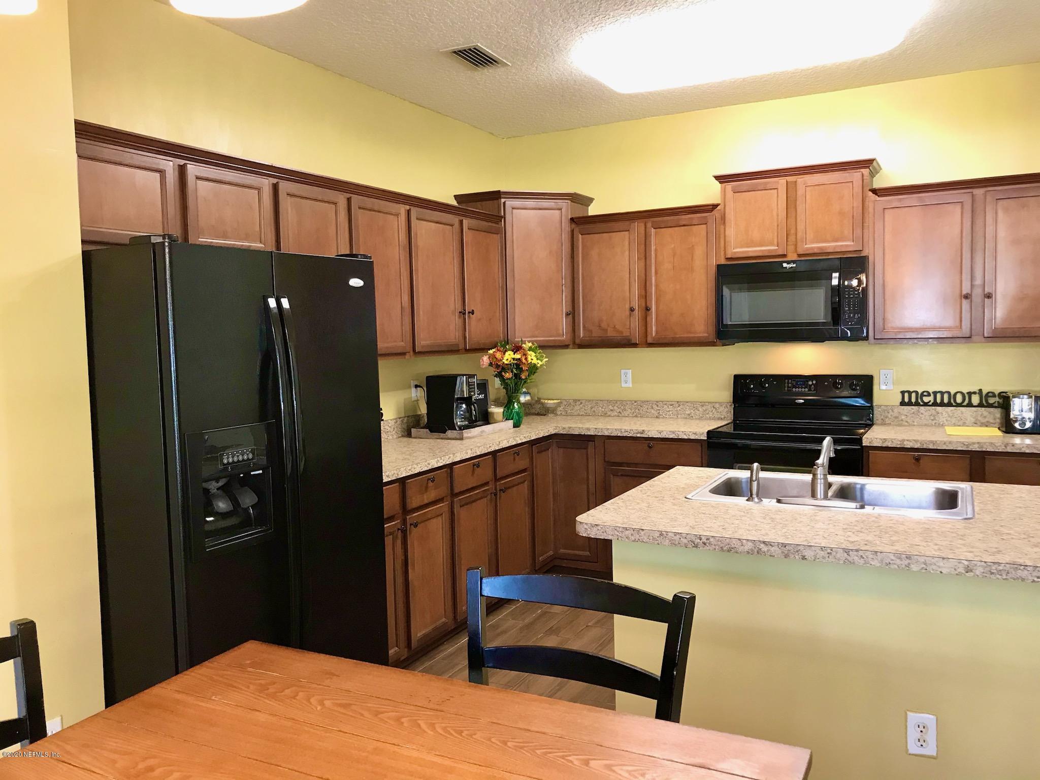 5913 Round Table Road Jacksonville, FL 32254 - Photo 3 of 17 IMG_6489