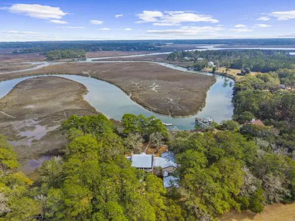$2,950,000 | 8340 Crooked Creek Lane, Edisto Island, SC 29438
