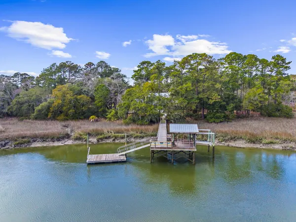 $2,950,000 | 8340 Crooked Creek Lane, Edisto Island, SC 29438