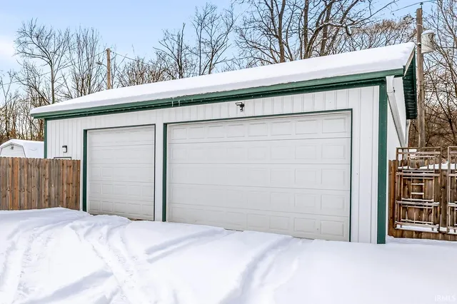 $235,000 | 56759 Spruce Lane, Elkhart, IN 46516