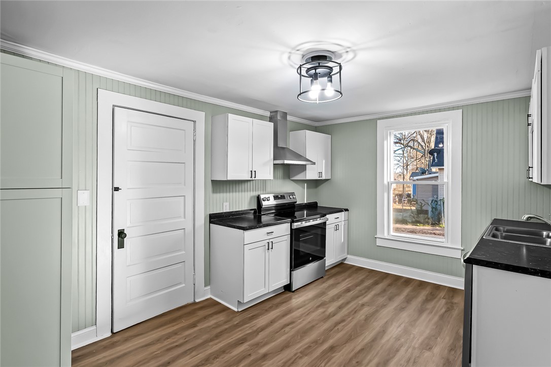 300 F Street Anderson, SC 29625 - Photo 9 of 25