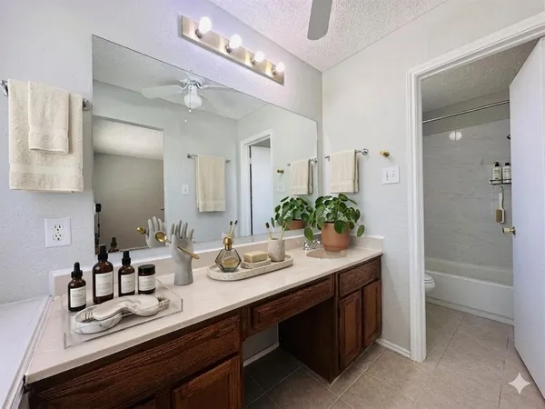 $2,400 | 3117 Kingswood Drive, Garland, TX 75040