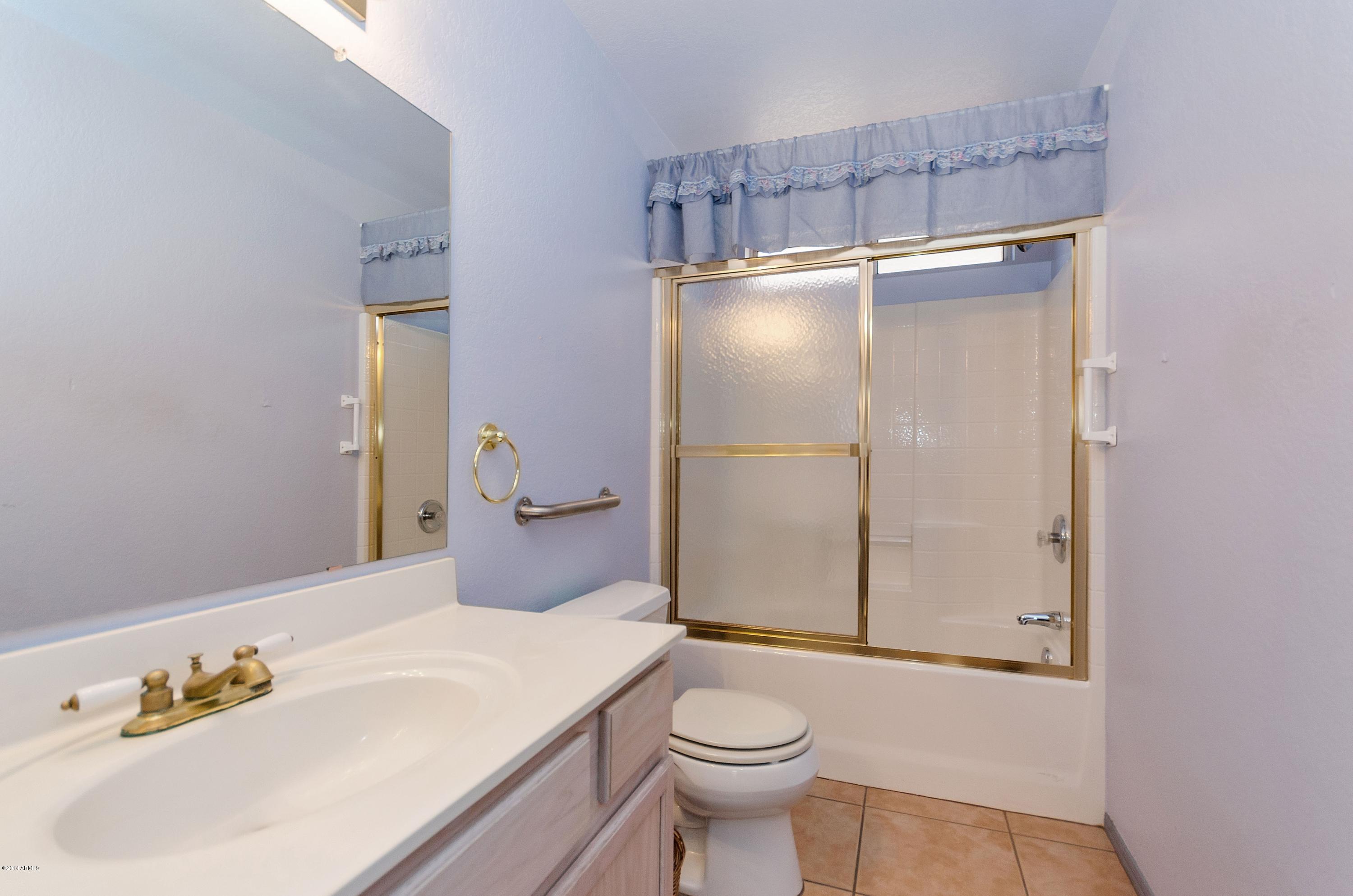 441 East Del Rio Street Chandler, AZ 85225 - Photo 5 of 22 DSC_5183