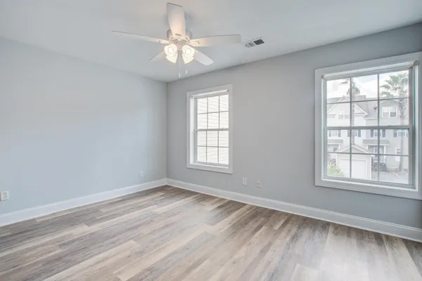 $2,395 | 4902 Lake Palmetto Lane, North Charleston, SC 29418