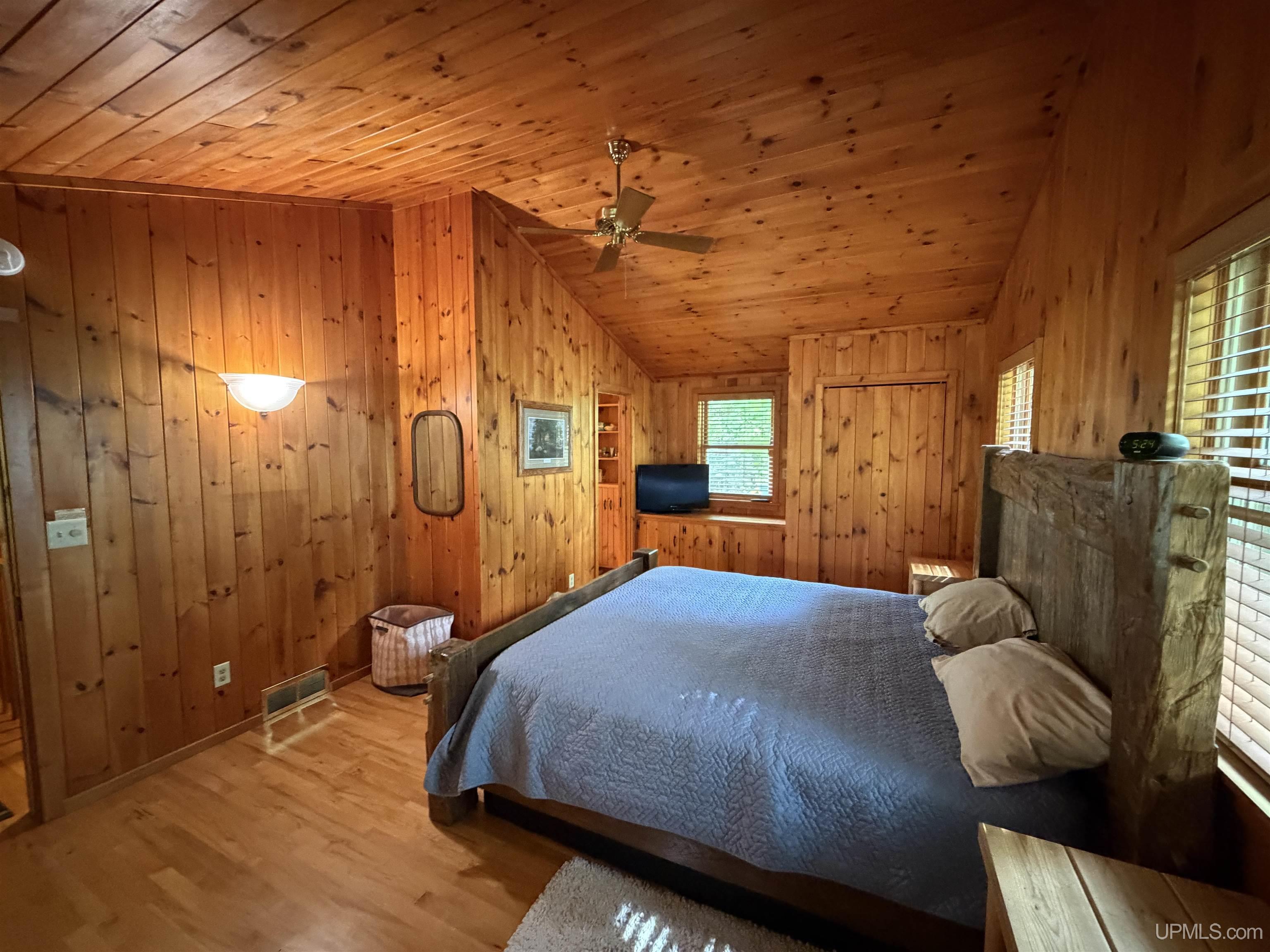 1798 Chief Lake Road Republic, MI 49879 - Photo 35 of 99