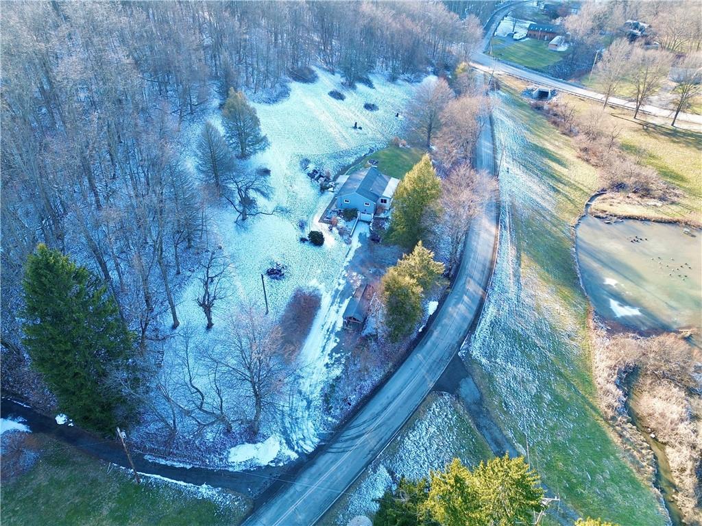 118 Foster Road Beaver Falls, PA 15010 - Photo 16 of 41 a view of painting on the wall