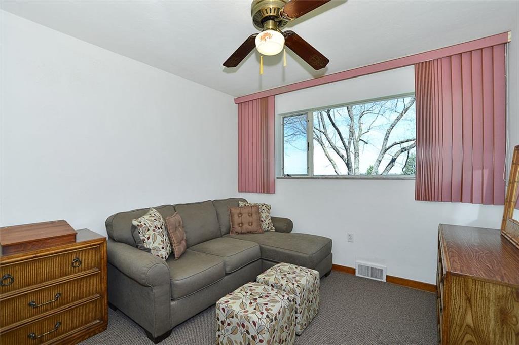280 Pine Road Pittsburgh, PA 15237 - Photo 9 of 14