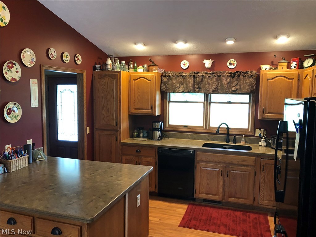 8711 Ridge Road Wooster, OH 44691 - Photo 5 of 23 Gallery Image 5