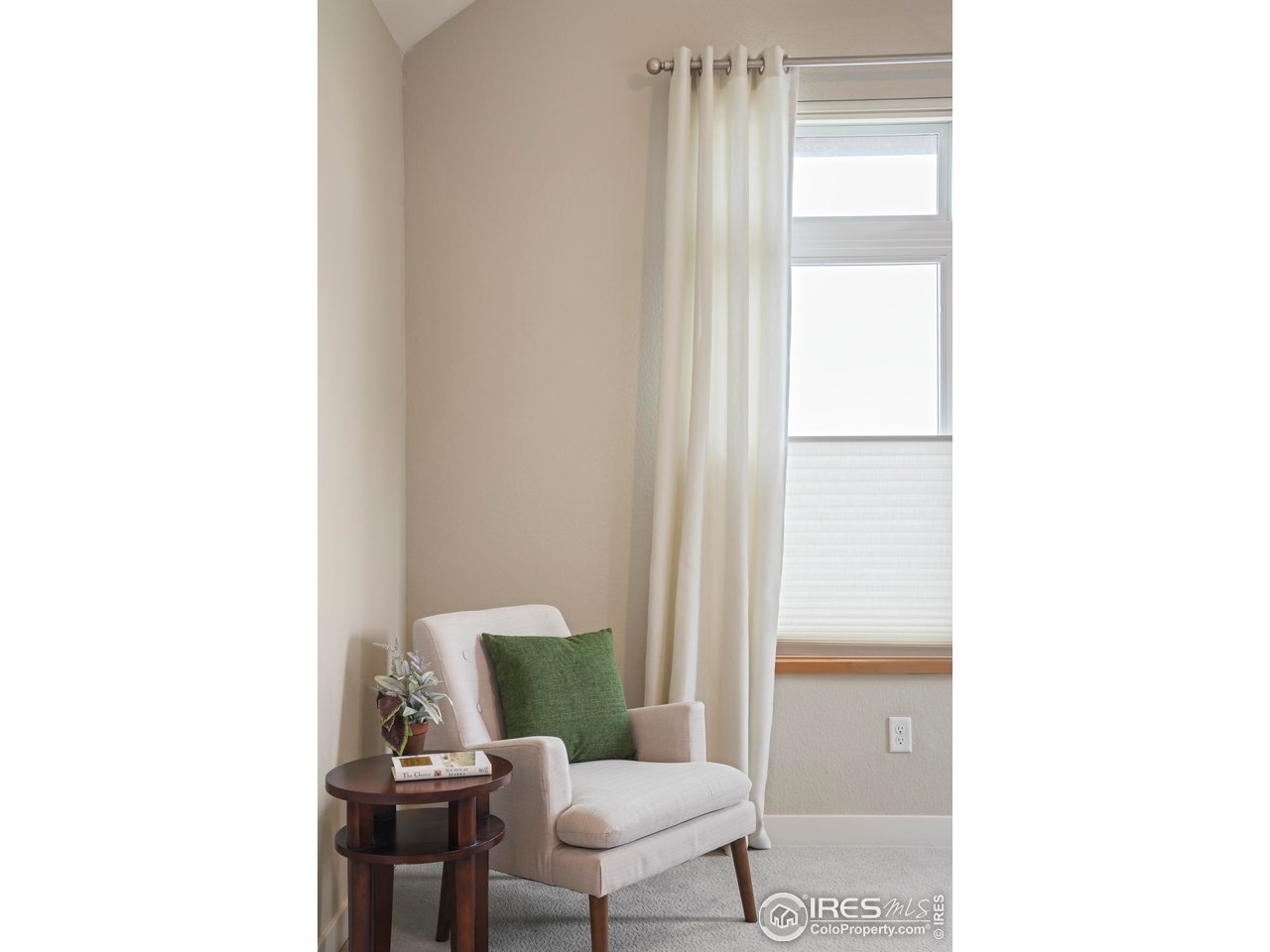 5315 5th Street, Unit A Boulder, CO 80304 - Photo 22 of 32 a bathroom with a toilet and a sink