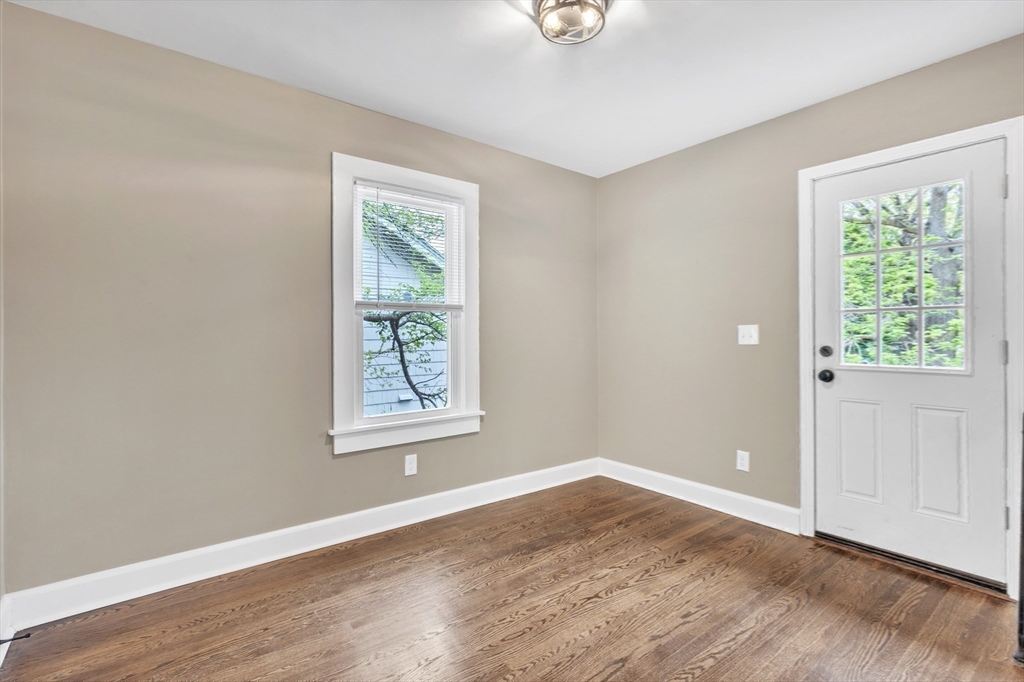 38 Manchester Terrace Springfield, MA 01108 - Photo 21 of 36 Gallery Image 21