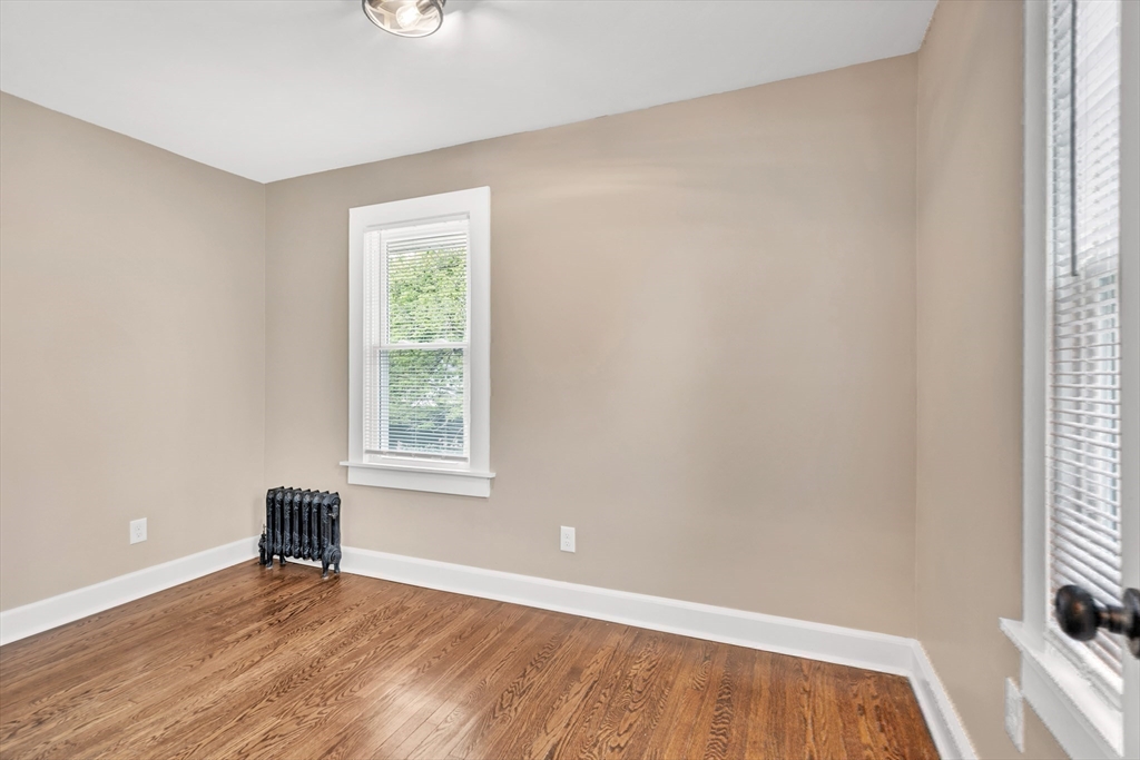 38 Manchester Terrace Springfield, MA 01108 - Photo 28 of 36 Gallery Image 28