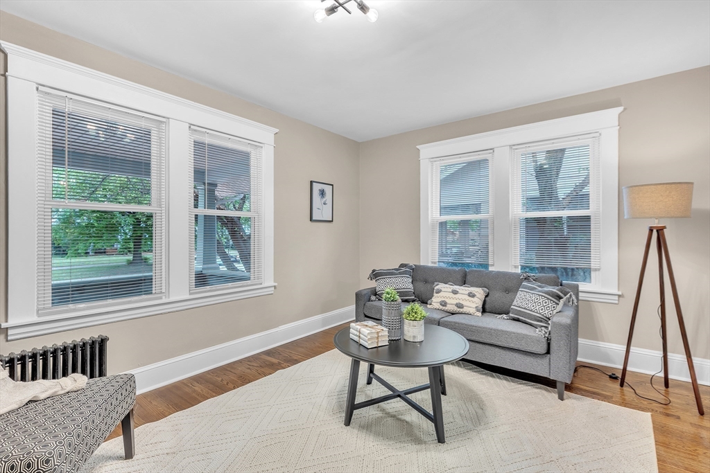 38 Manchester Terrace Springfield, MA 01108 - Photo 5 of 36 Gallery Image 5