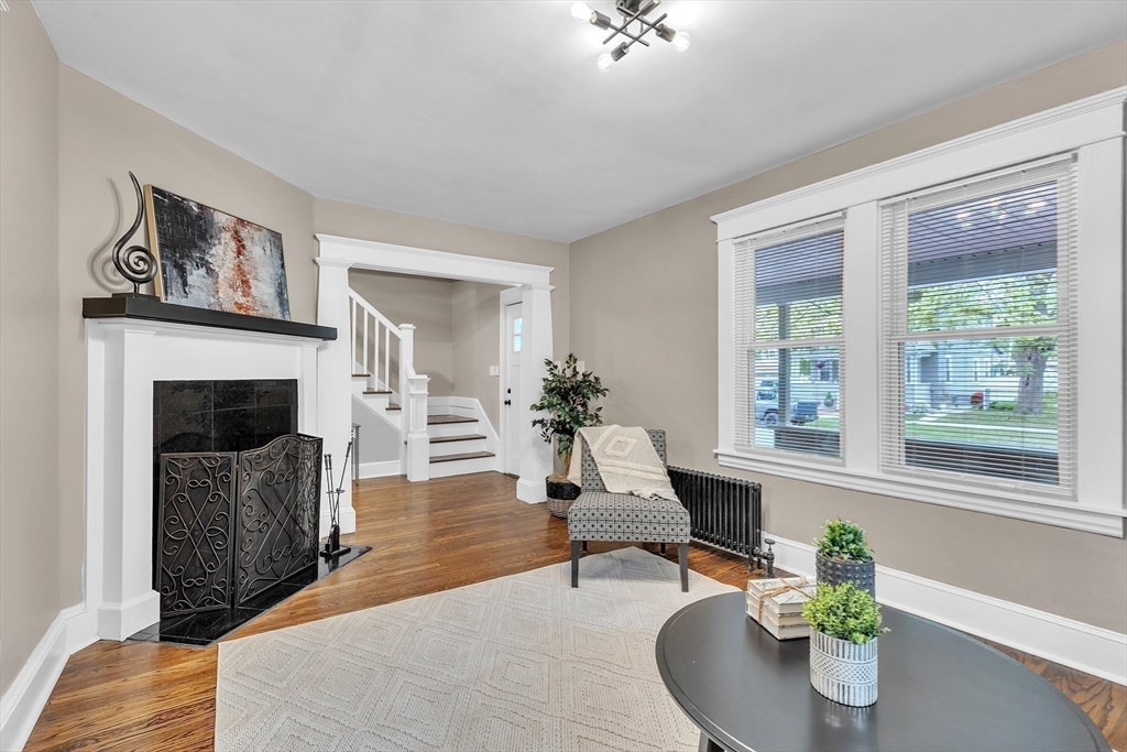 38 Manchester Terrace Springfield, MA 01108 - Photo 6 of 36 Gallery Image 6