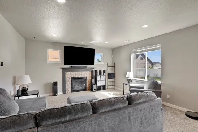 $499,999 | 1105 South Oswald Street, Spokane, WA 99224