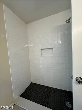 $2,650 | 8397 Bahamas Road, Fort Myers, FL 33967