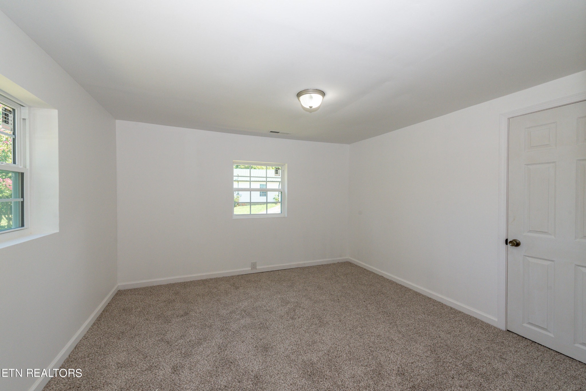 3358 Dave Cooper Road Maryville, TN 37803 - Photo 11 of 32 Gallery Image 11