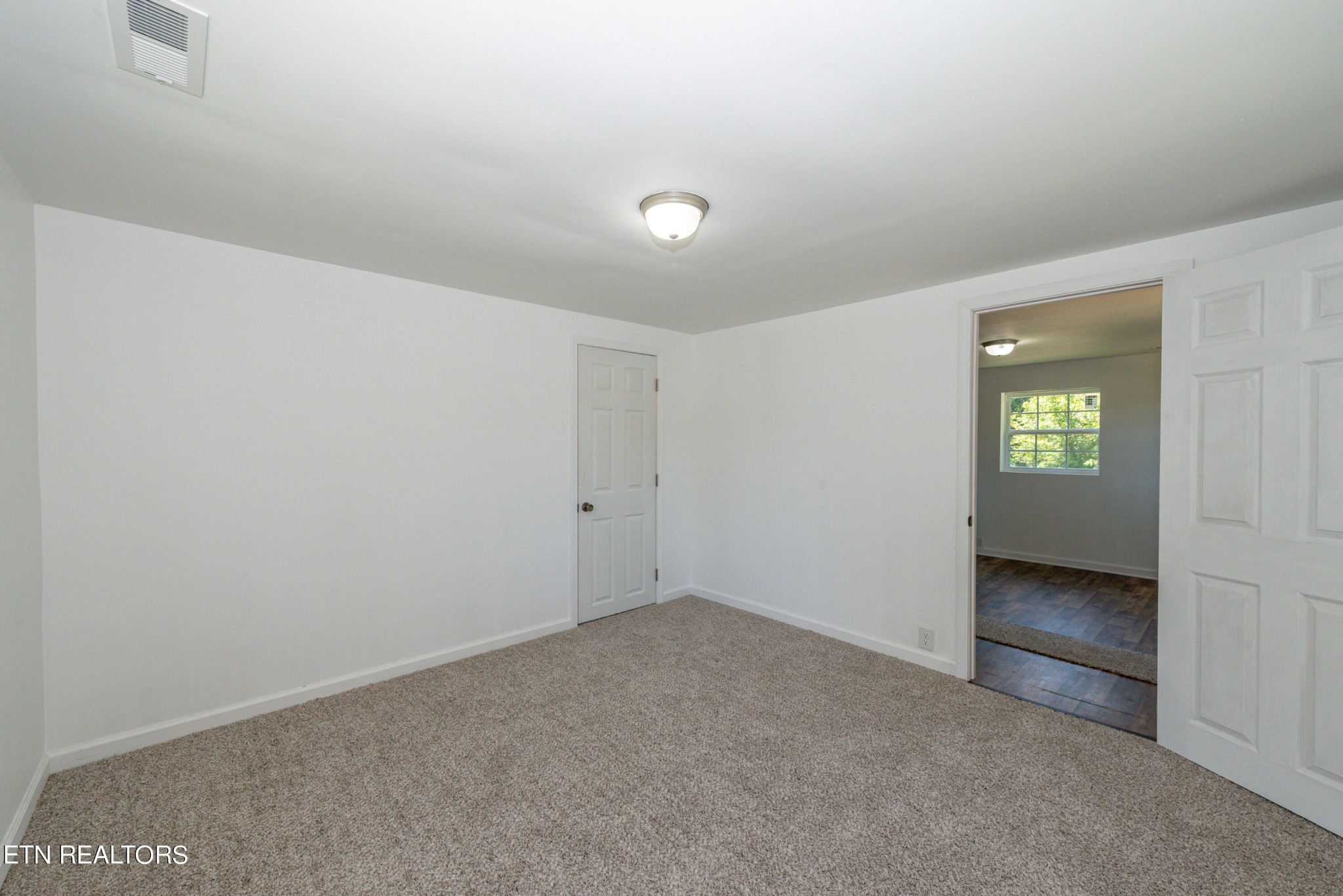 3358 Dave Cooper Road Maryville, TN 37803 - Photo 12 of 32 Gallery Image 12