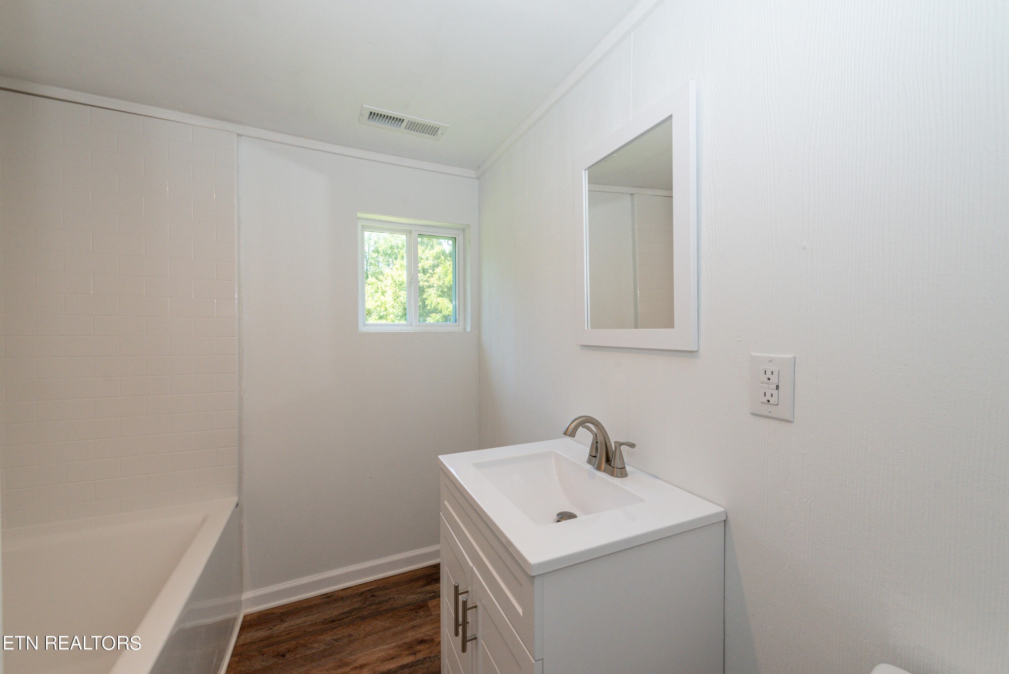 3358 Dave Cooper Road Maryville, TN 37803 - Photo 18 of 32 Gallery Image 18