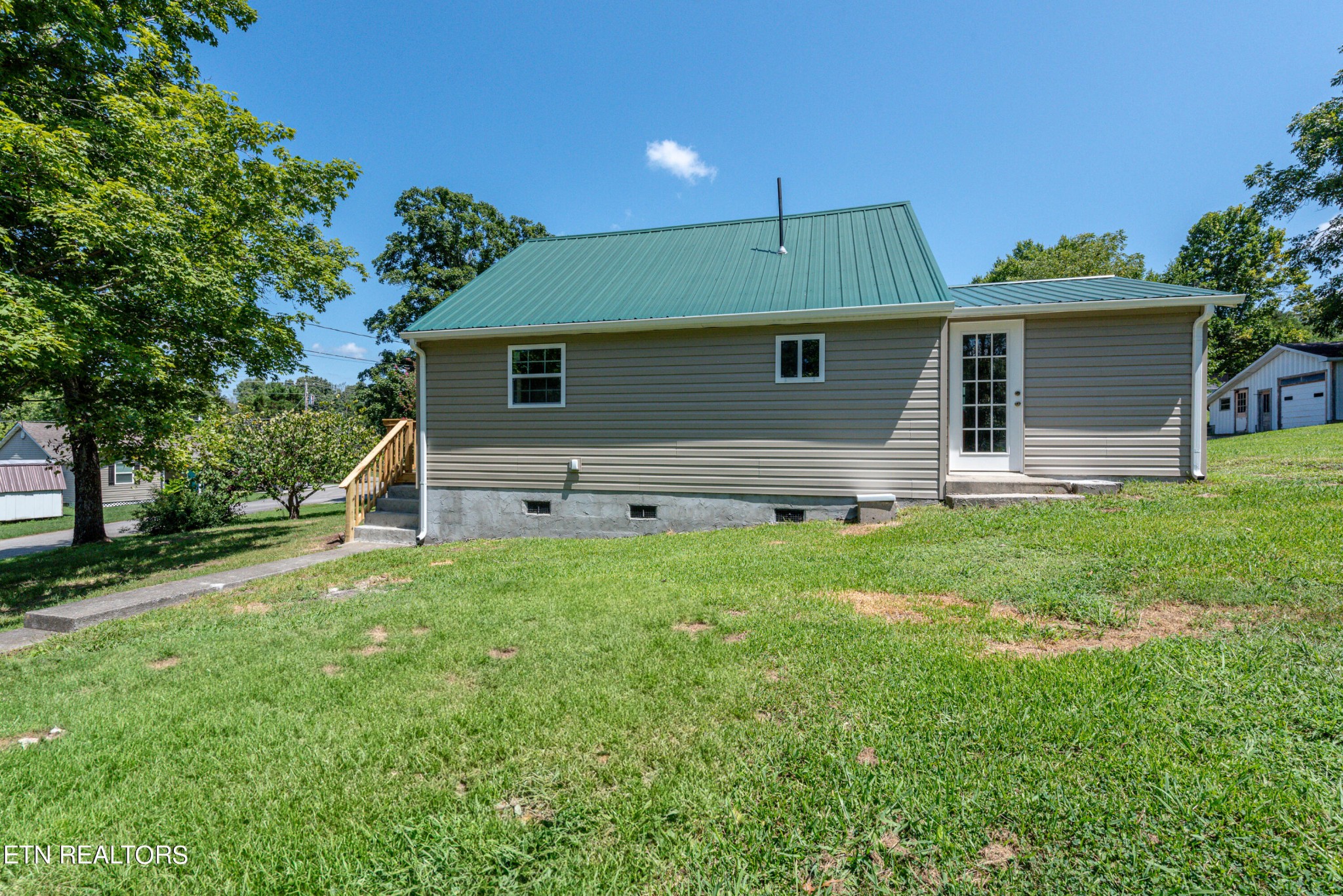 3358 Dave Cooper Road Maryville, TN 37803 - Photo 29 of 32 Gallery Image 29