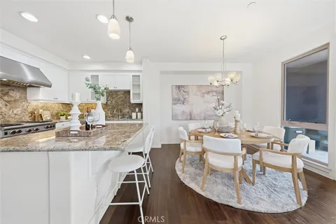 $1,195,000 | 5506 West 149th Place, Unit 5, Hawthorne, CA 90250