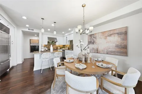 $1,195,000 | 5506 West 149th Place, Unit 5, Hawthorne, CA 90250