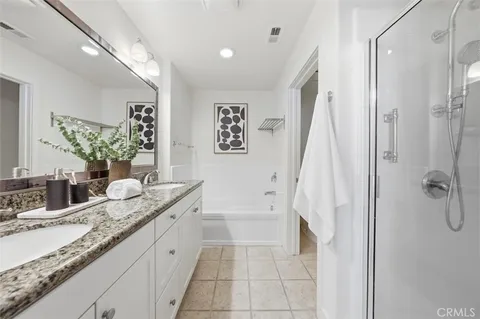 $1,195,000 | 5506 West 149th Place, Unit 5, Hawthorne, CA 90250