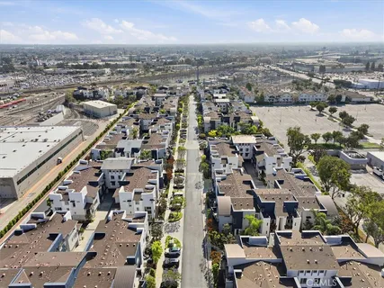 $1,195,000 | 5506 West 149th Place, Unit 5, Hawthorne, CA 90250