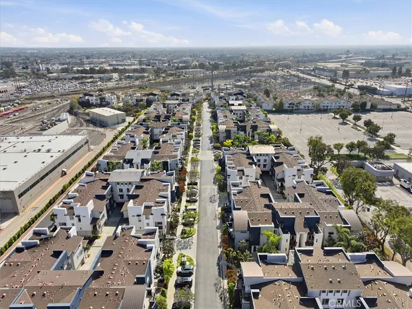 $1,195,000 | 5506 West 149th Place, Unit 5, Hawthorne, CA 90250