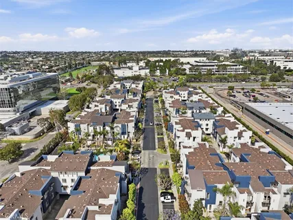 $1,195,000 | 5506 West 149th Place, Unit 5, Hawthorne, CA 90250