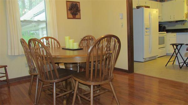 884 Westhampton Road Northampton, MA 01062 - Photo 8 of 19